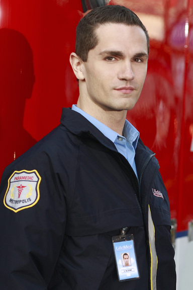 Sam Witwer grew up in Glenview Illinois outside of Chicago