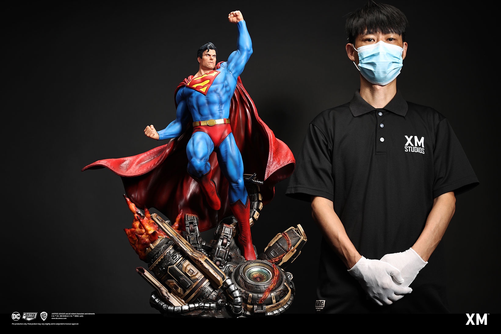 PreOrder XM Studios Superman Classic 1/4 and 1/6 Scale Statues