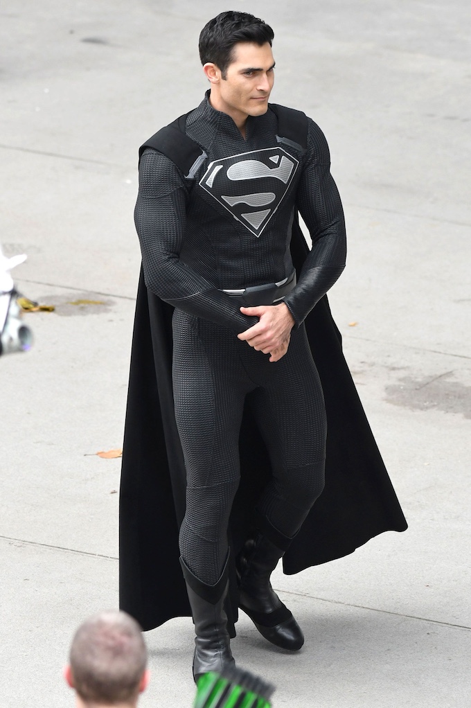 Superman Black Costume