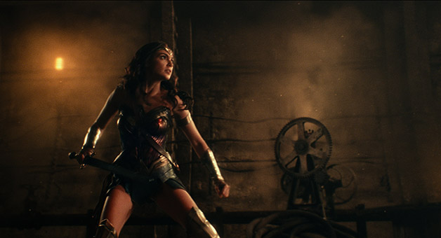 Justice_League_Wonder_Woman_Action.jpeg