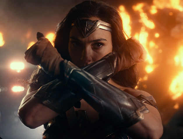 Justice_League_Wonder_Woman_Action_Two.jpeg