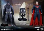 Hot Toys Batman v Superman 1/6th Scale Figures