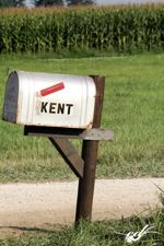 Kent Farm Mailbox