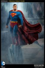 Sideshow Collectibles Superman Premium Format Figure
