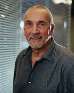 Frank Langella cast as Perry White