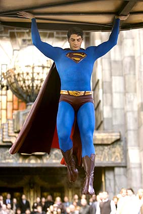 Unused 'Superman: Flyby' Superman Costume and Henry Cavill and